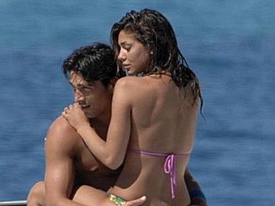 Marco Borriello e Belen Rodriguez in barca in Sardegna